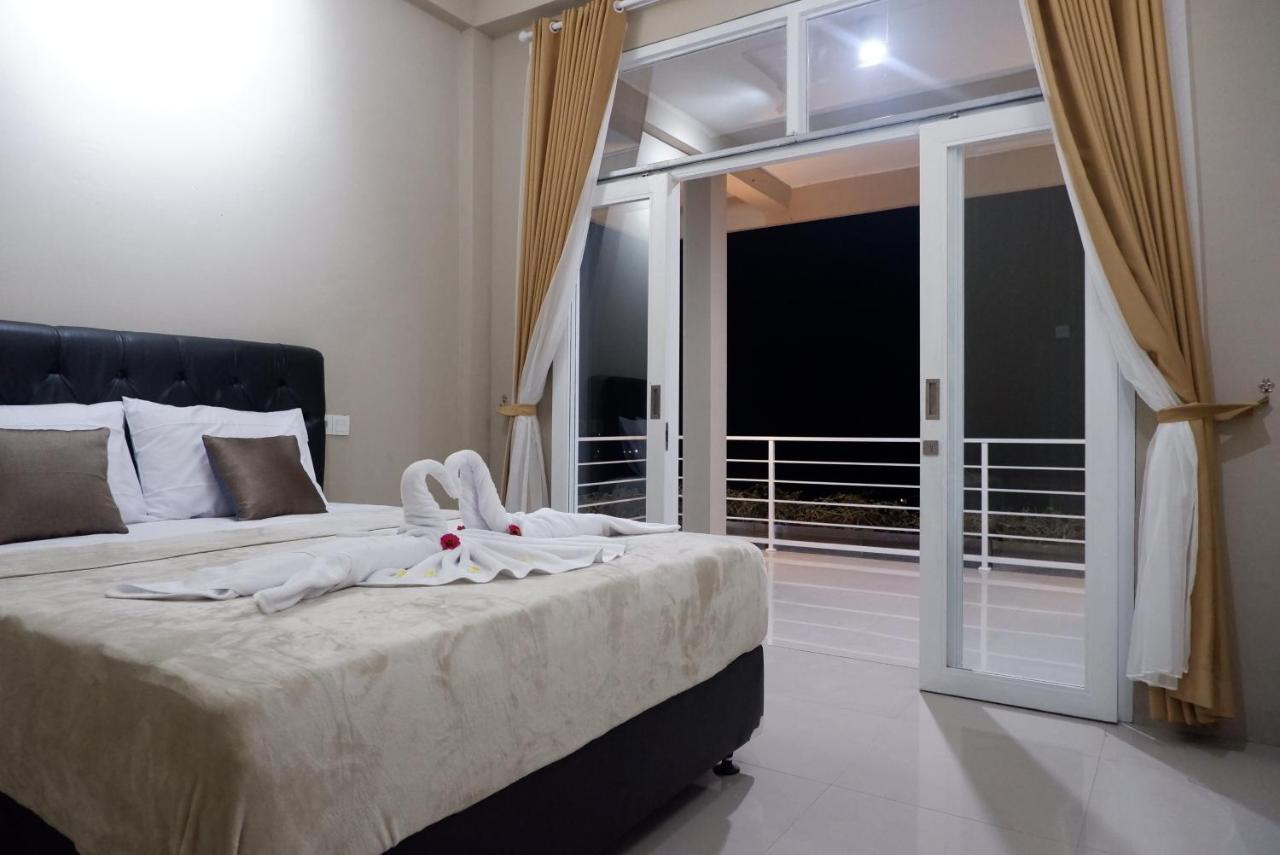 Gunza Bed And Breakfast Джатилувих Екстериор снимка