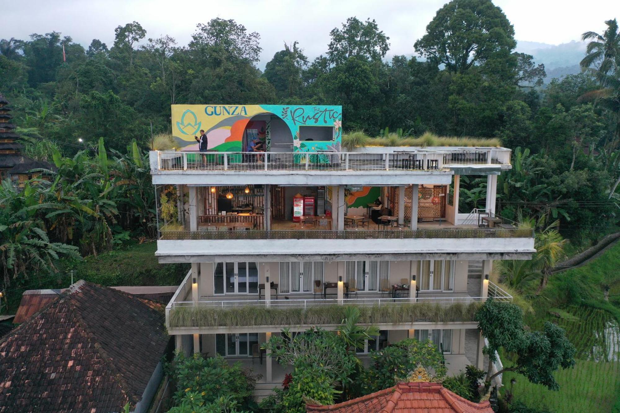 Gunza Bed And Breakfast Джатилувих Екстериор снимка